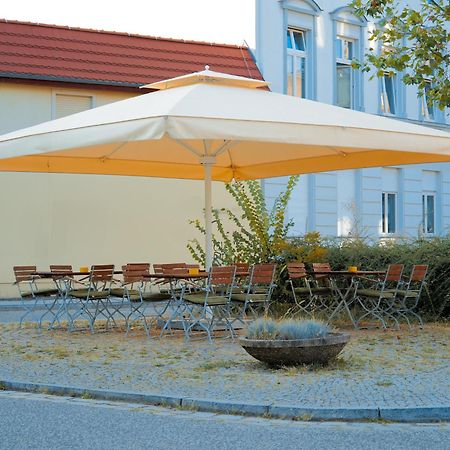Hotel Zur Sonne Cottbus Ngoại thất bức ảnh