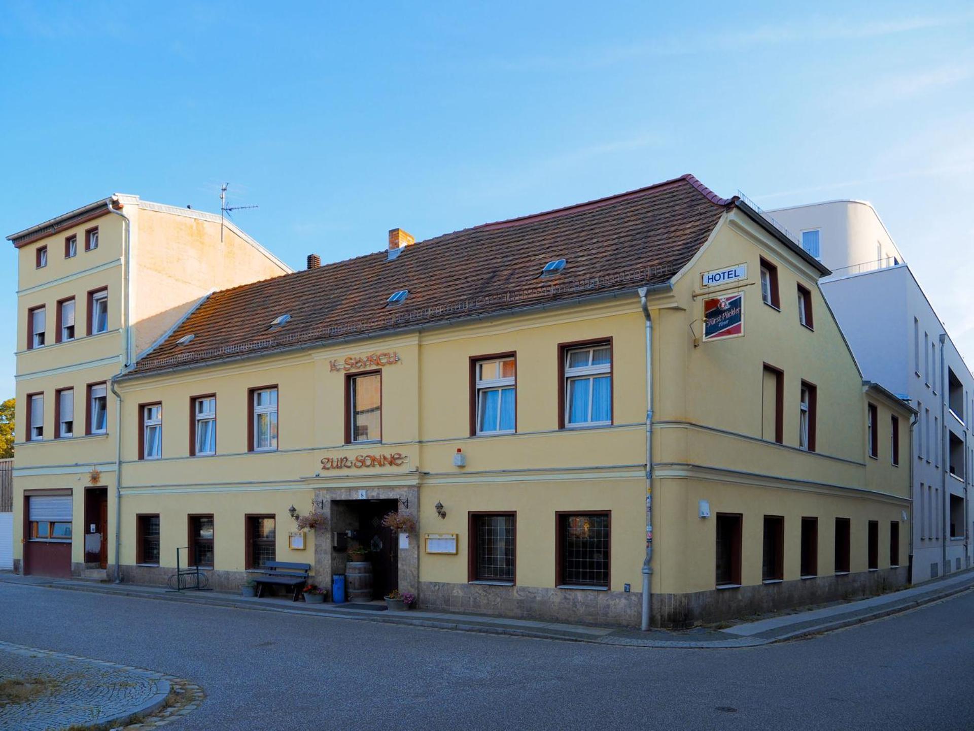 Hotel Zur Sonne Cottbus Ngoại thất bức ảnh