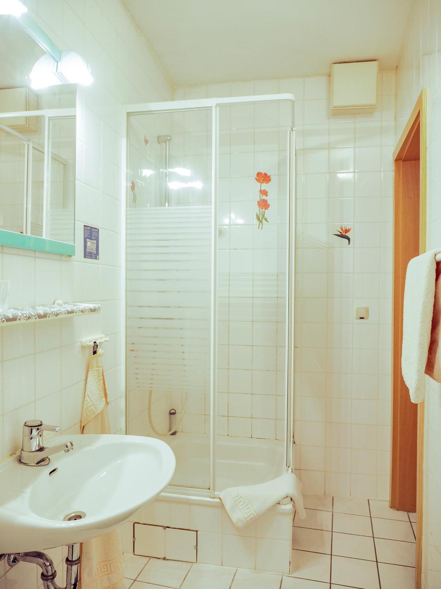 Hotel Zur Sonne Cottbus Ngoại thất bức ảnh